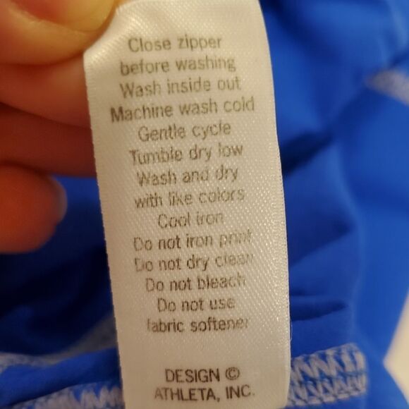 🔹️Athleta Blue Athletic Capri Pants Small - Picture 9 of 12